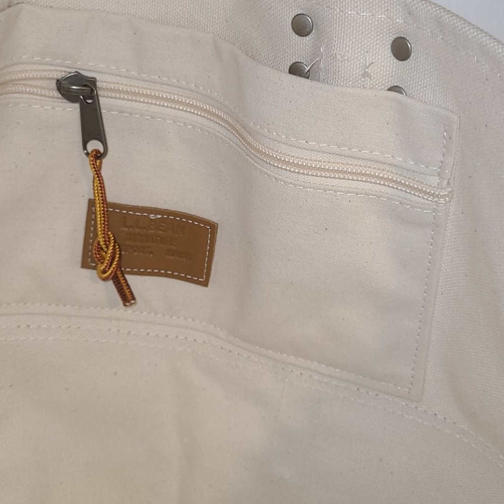 L.L. Bean Tote View 5
